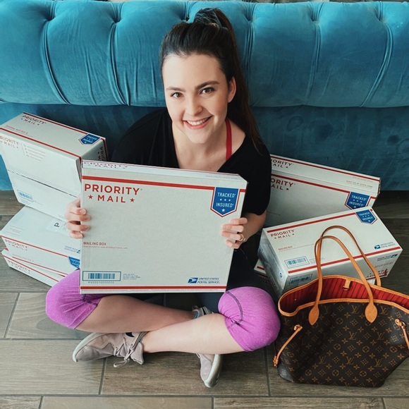 ✨MAKE ME AN OFFER✨ - Picture 8 of 9